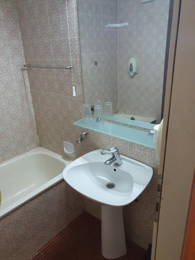 Hotel Sajam Novi Sad Bagian luar foto