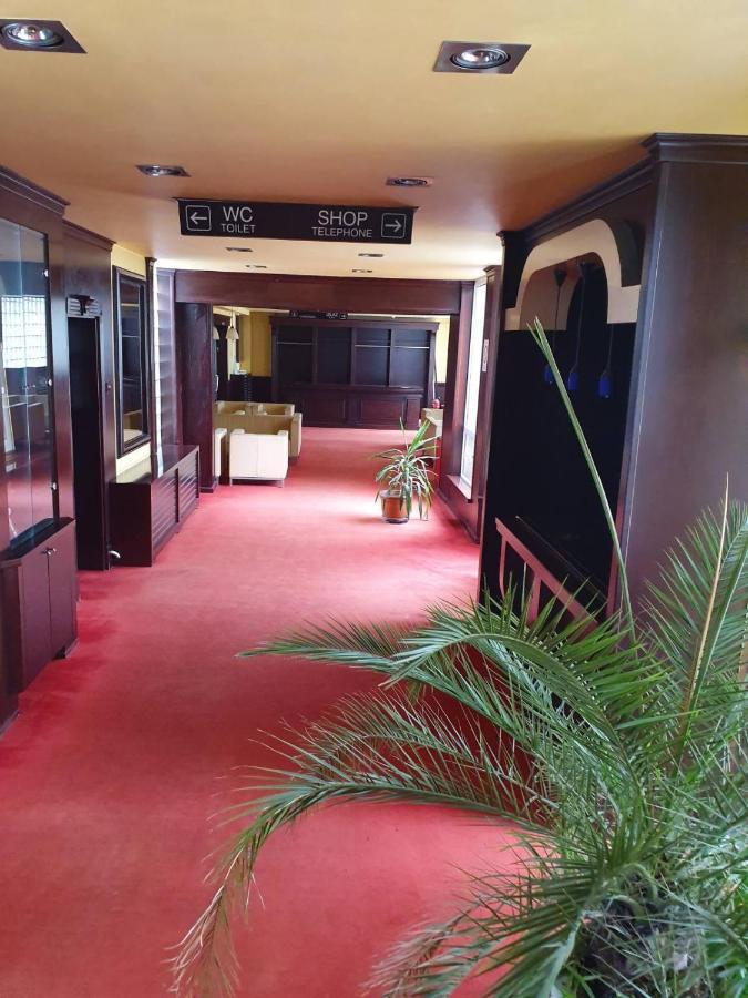 Hotel Sajam Novi Sad Bagian luar foto