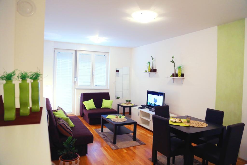 Hotel Sajam Novi Sad Ruang foto